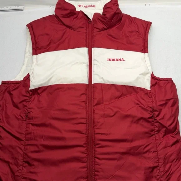 Columbia White Quilted Puffer Vest with Red Trim - Picture 8 of 8